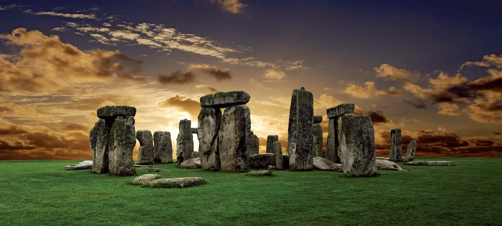 Stonehenge, United Kingdom - Mystical Megaliths