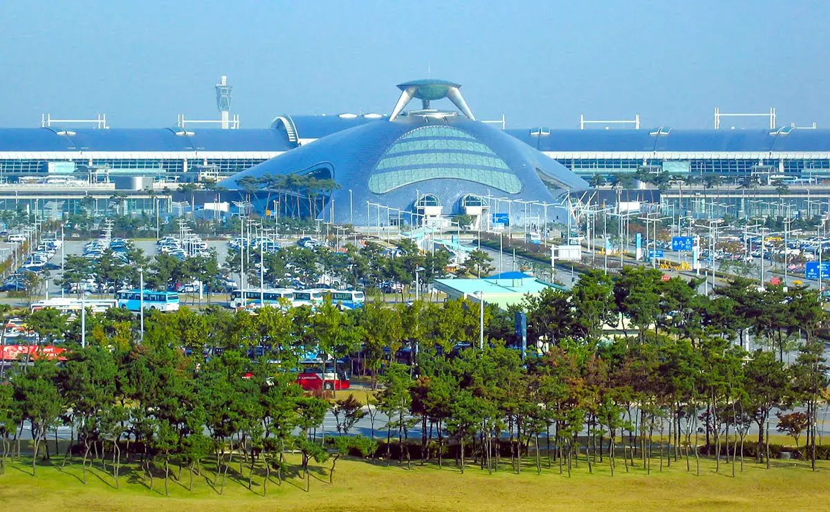 Top Ten International Airports in the World