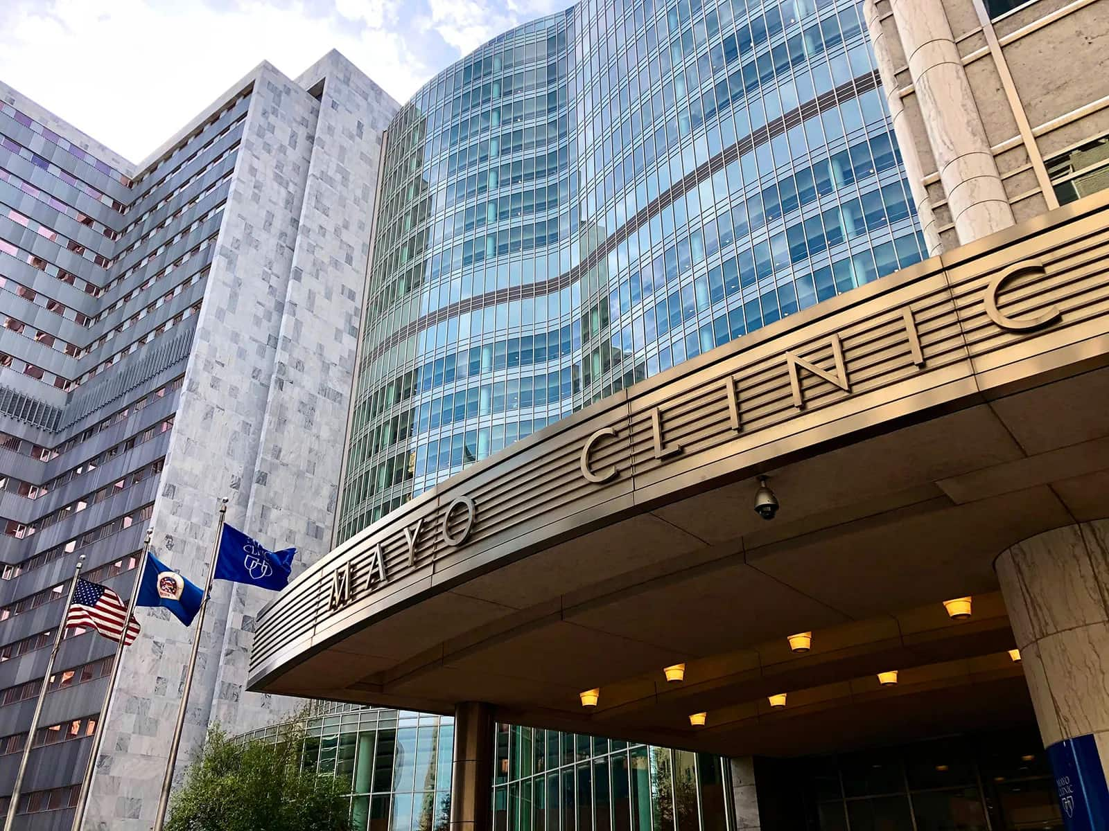 showing the image of " Mayo Clinic, Rochester, Minnesota, US", one of the Most Advanced Hospitals in the World.